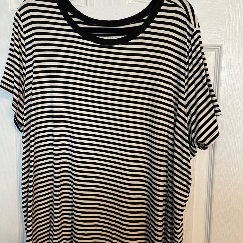 NWT Torrid Super Soft T-Shirt